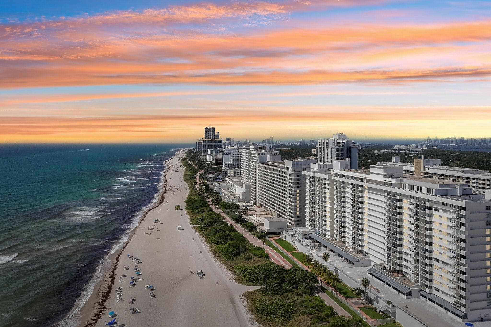 Condominium at 5601 Collins Avenue # 1716, Miami Beach FL 33140