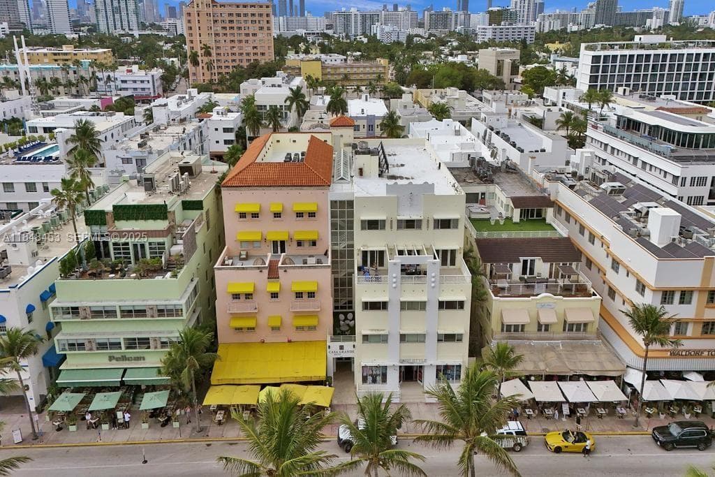 Condominium at 834 Ocean Drive # 406, Miami Beach FL 33139