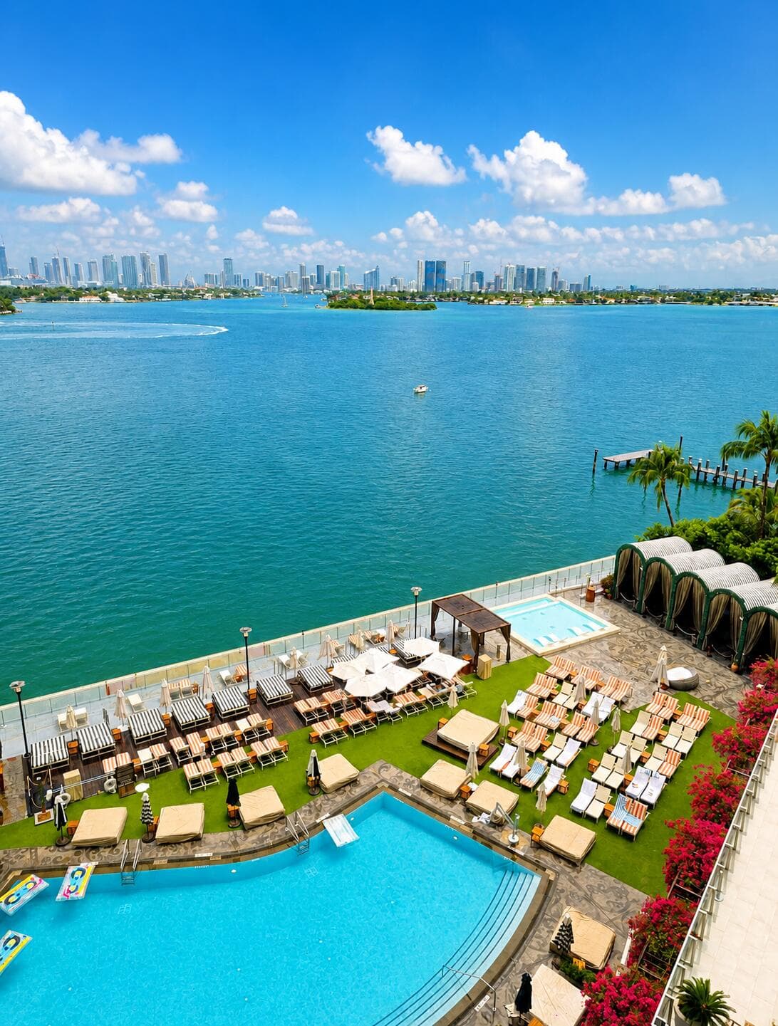 Condominium at 1100 West Avenue # 918, Miami Beach FL 33139