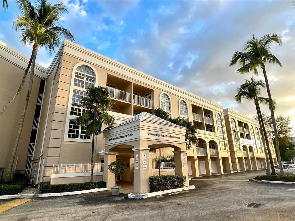 Condominium at 1280 S Alhambra Circle # 1105, Coral Gables FL 33146