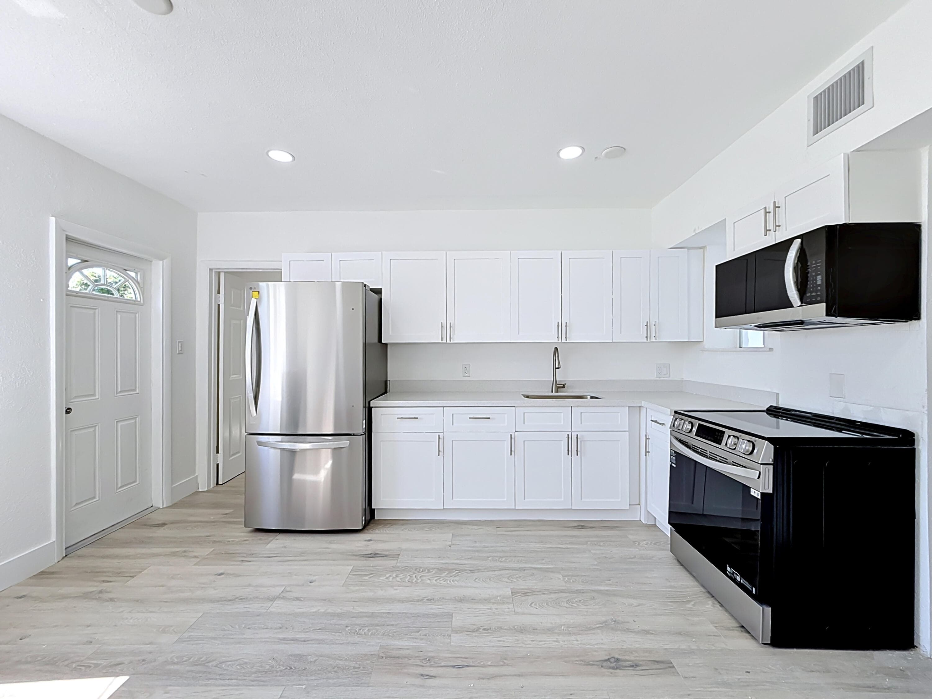 Single Family Residence at 10235 SW 177th Street, Miami FL 33157