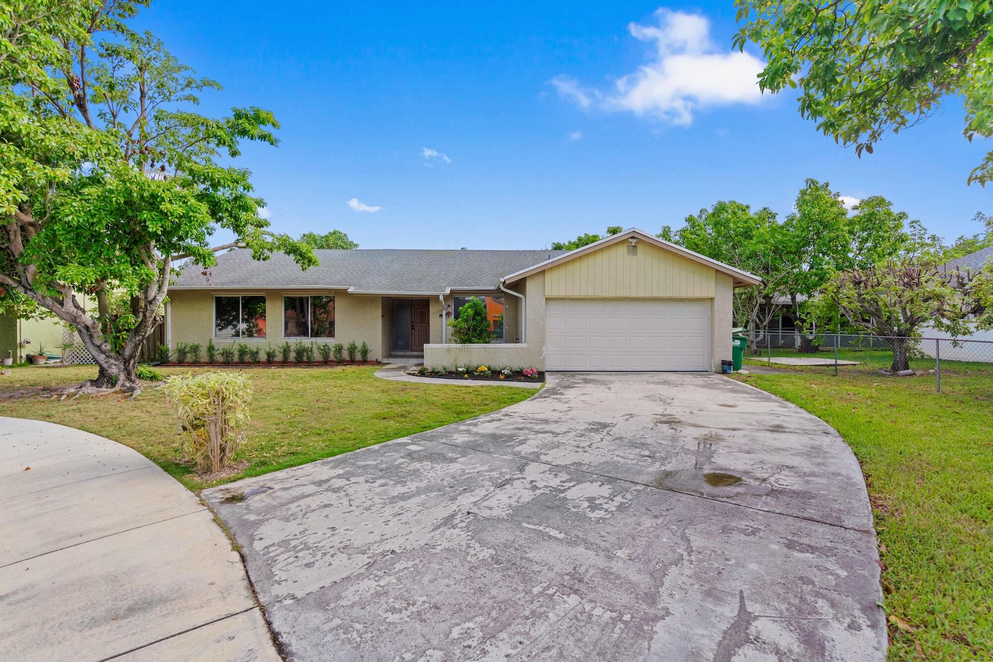 Single Family Residence at 9315 SW 170th Lane, Palmetto Bay FL 33157