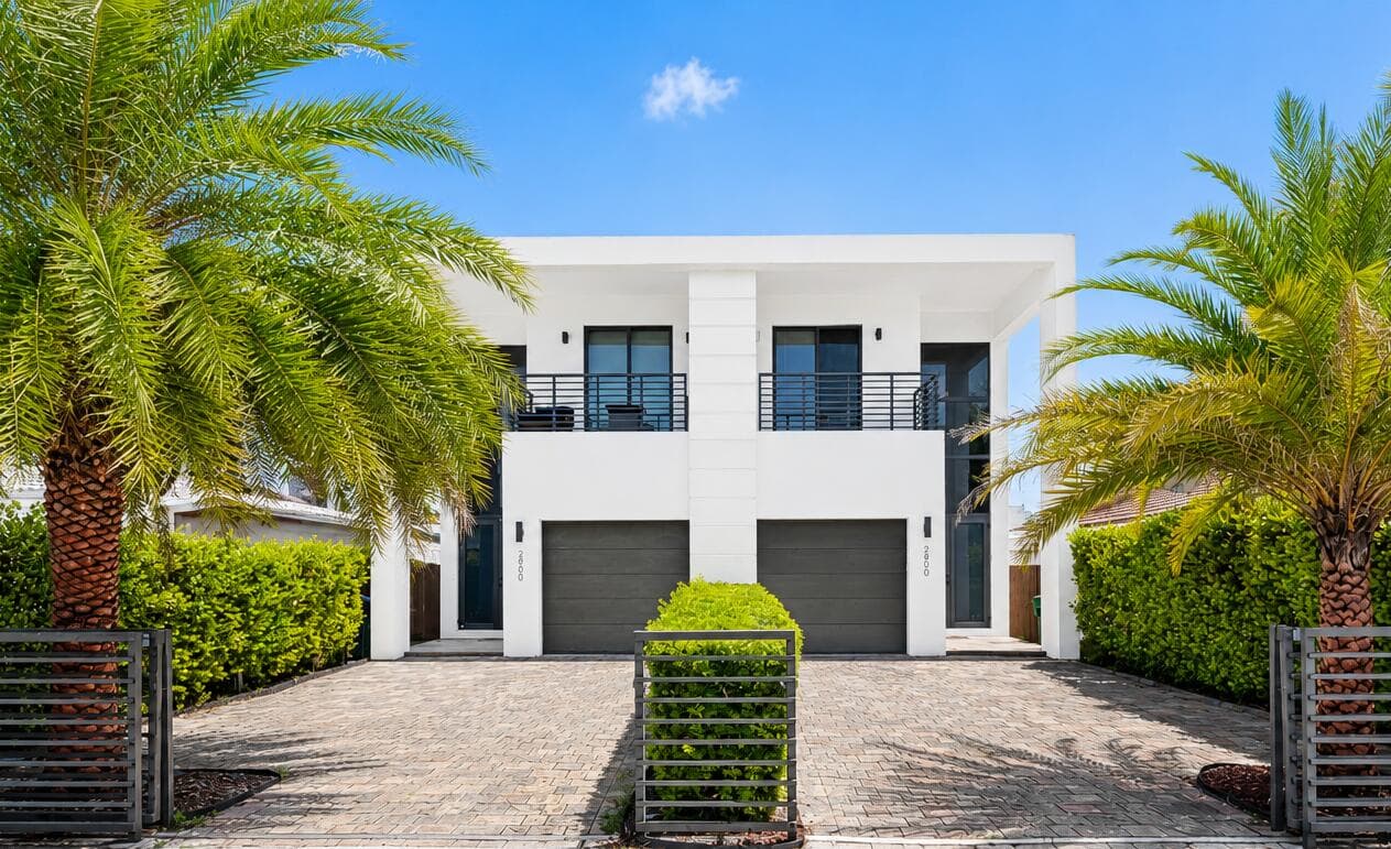 Townhouse at 3090 SW 17th Street, Miami FL 33145