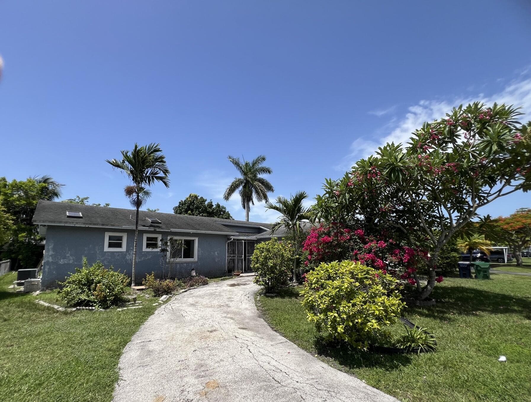 Single Family Residence at 10460 SW 165TH Street SW, Miami FL 33157