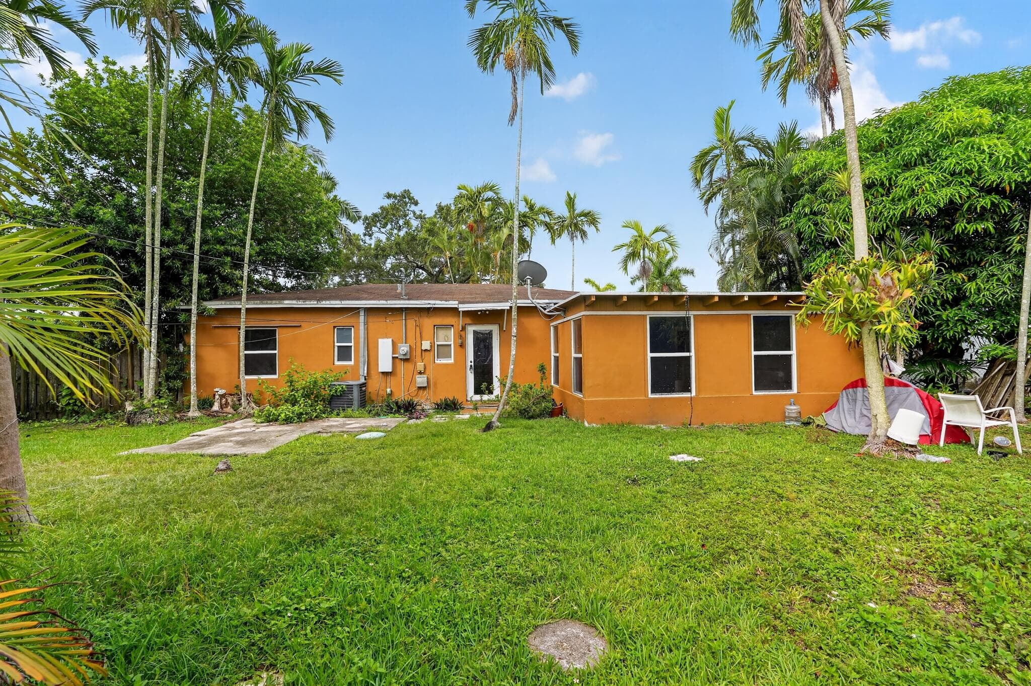 Single Family Residence at 14621 LINCOLN Boulevard, Miami FL 33176
