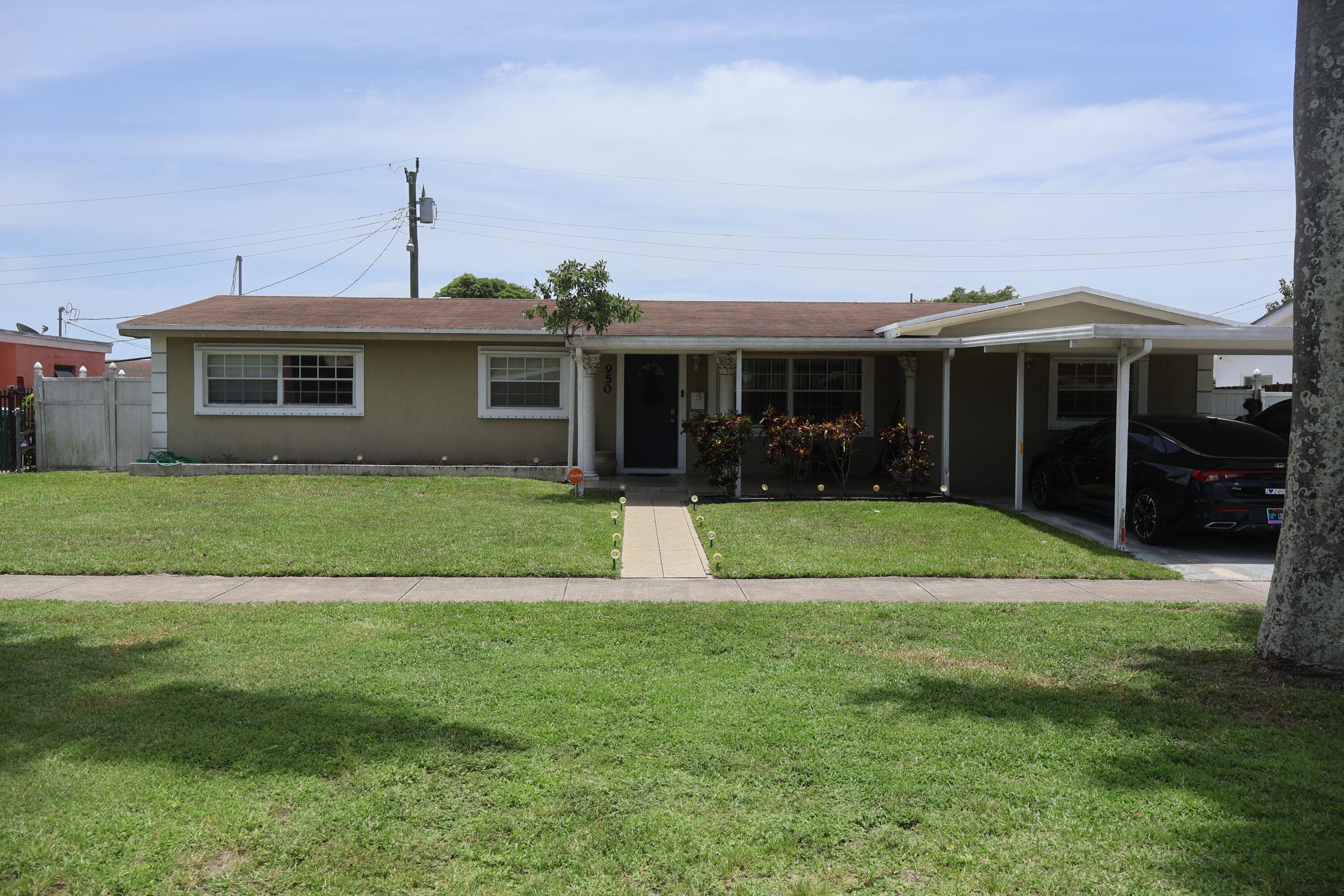 Single Family Residence at 950 NW 175TH Street, Miami Gardens FL 33169