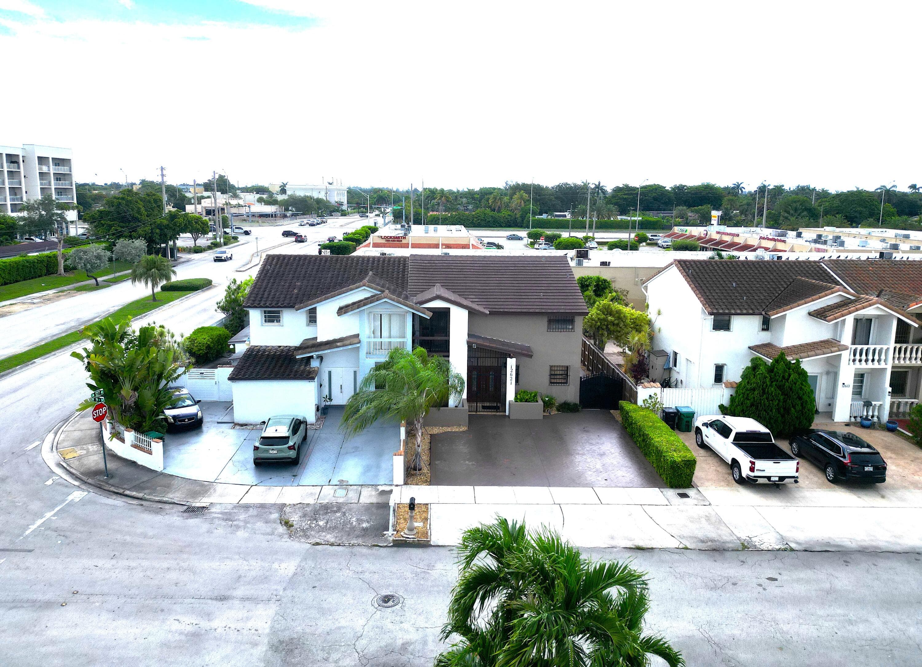 Single Family Residence at 12621 SW 9TH Street, Miami FL 33184