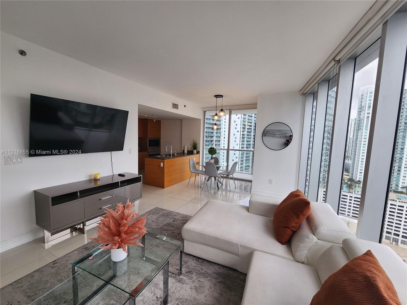 Condominium at 485 Brickell Ave # 2504, Miami FL 33131