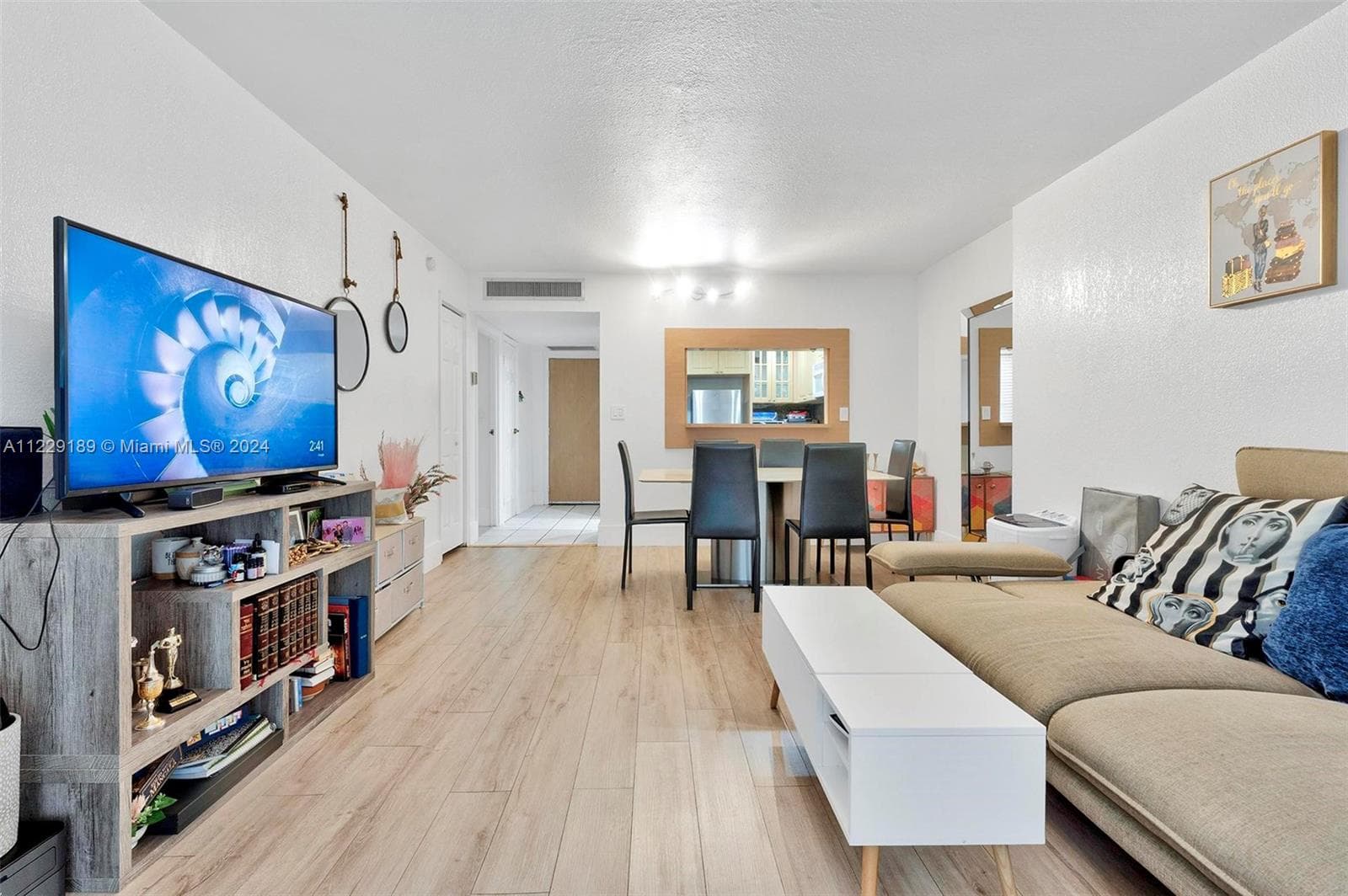 Condominium at 3401 N Country Club Dr # 406, Aventura FL 33180