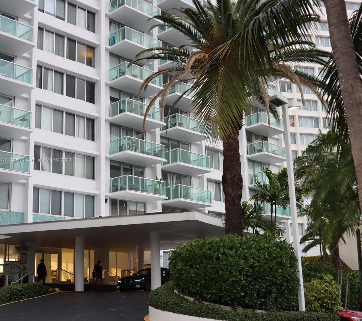 Condominium at 1000 West Ave # 1032, Miami Beach FL 33139
