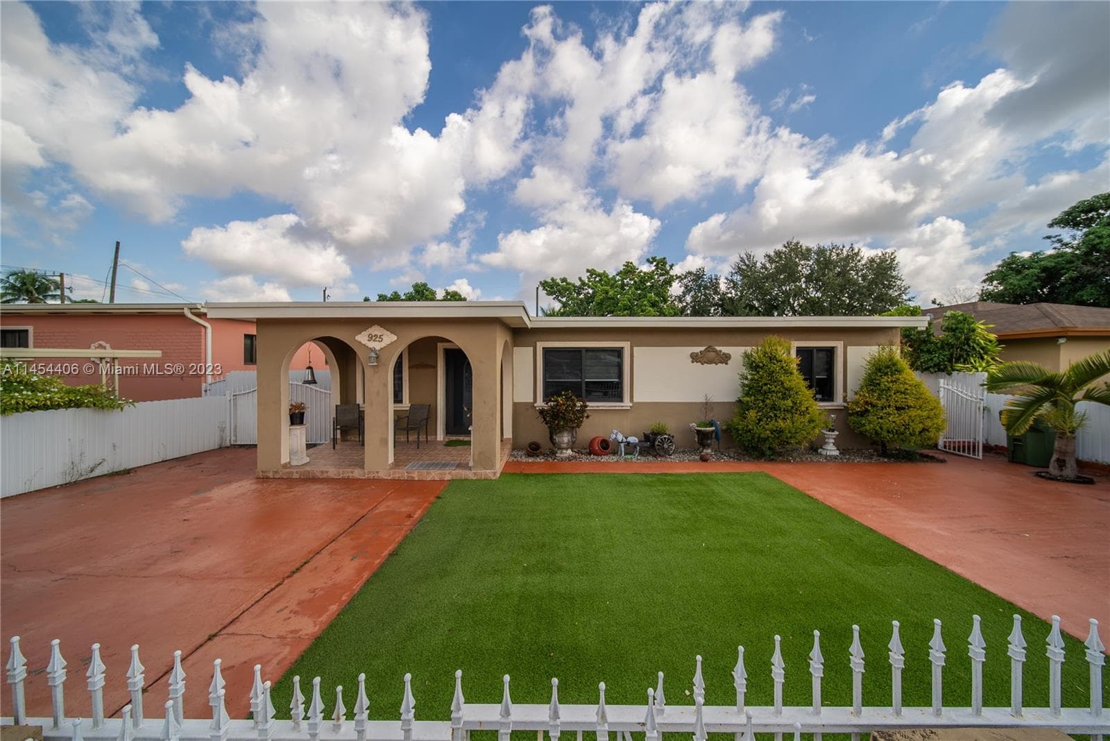 Single Family Residence at 925 E 29th St, Hialeah FL 33013