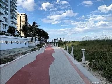 Condominium at 6345 Collins # 732, Miami Beach FL 33141