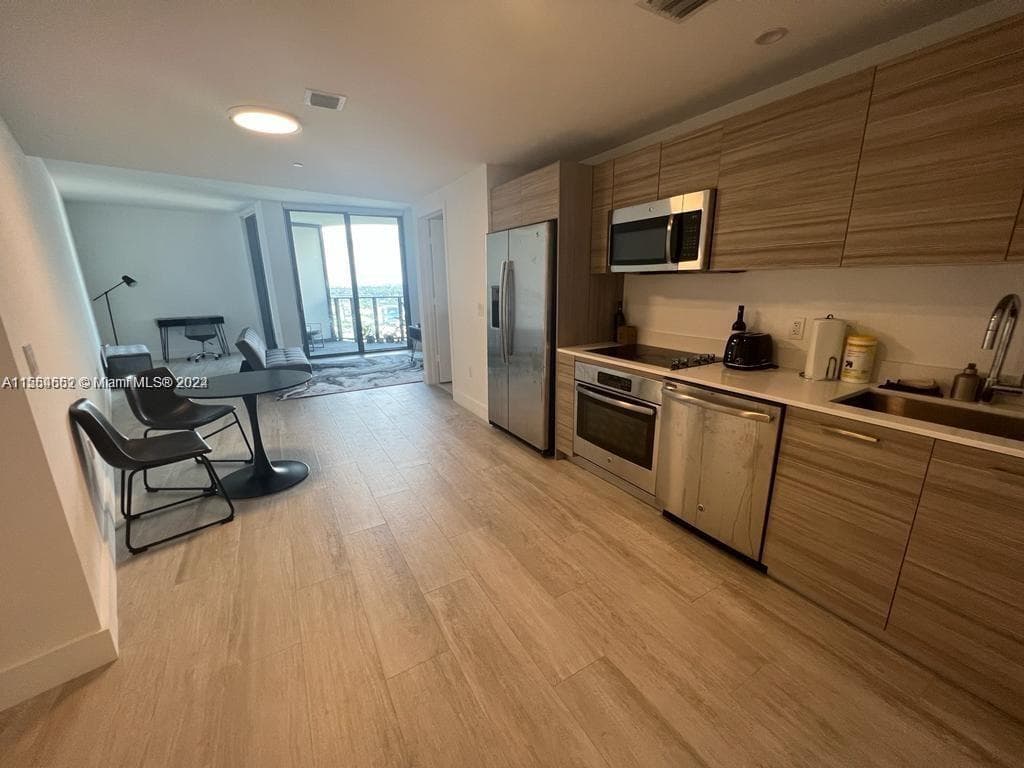 Condominium at 121 NE 34th St # 2014, Miami FL 33137