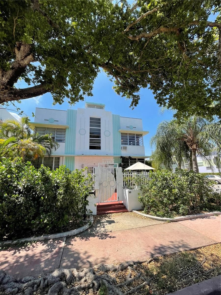 Condominium at 760 Jefferson Ave # 11, Miami Beach FL 33139