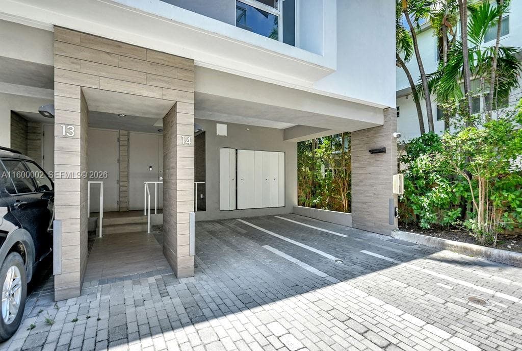 Townhouse at 1000 99th St # 14, Bay Harbor Islands FL 33154