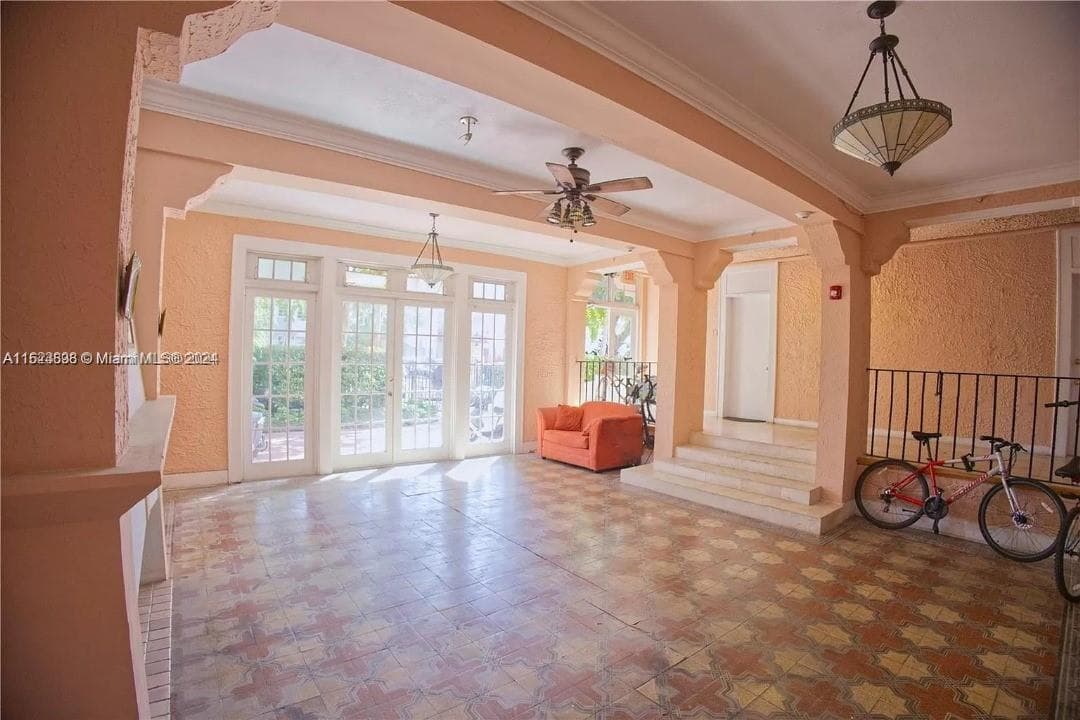 Condominium at Miami Beach, FL, 33139