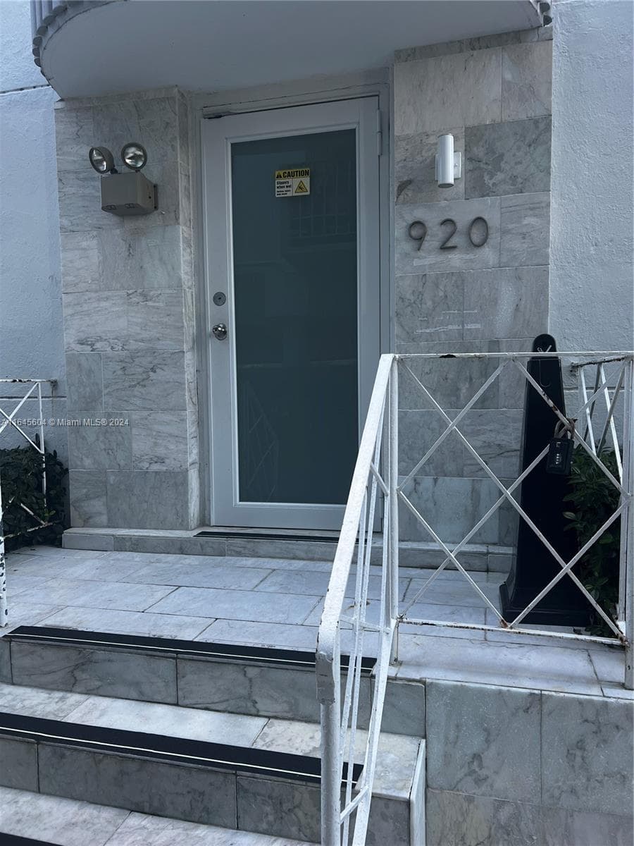 Condominium at 920 Jefferson Ave # 3, Miami Beach FL 33139