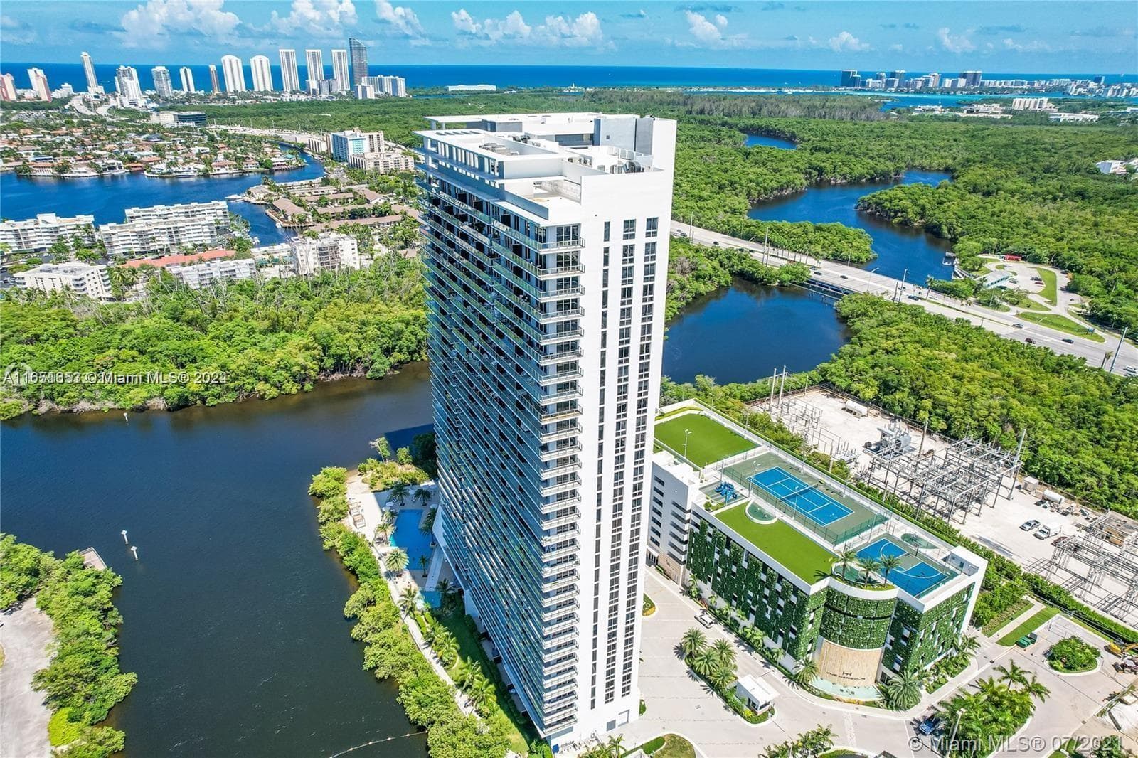Condominium at 16385 Biscayne Blvd # 1201, North Miami Beach FL 33160