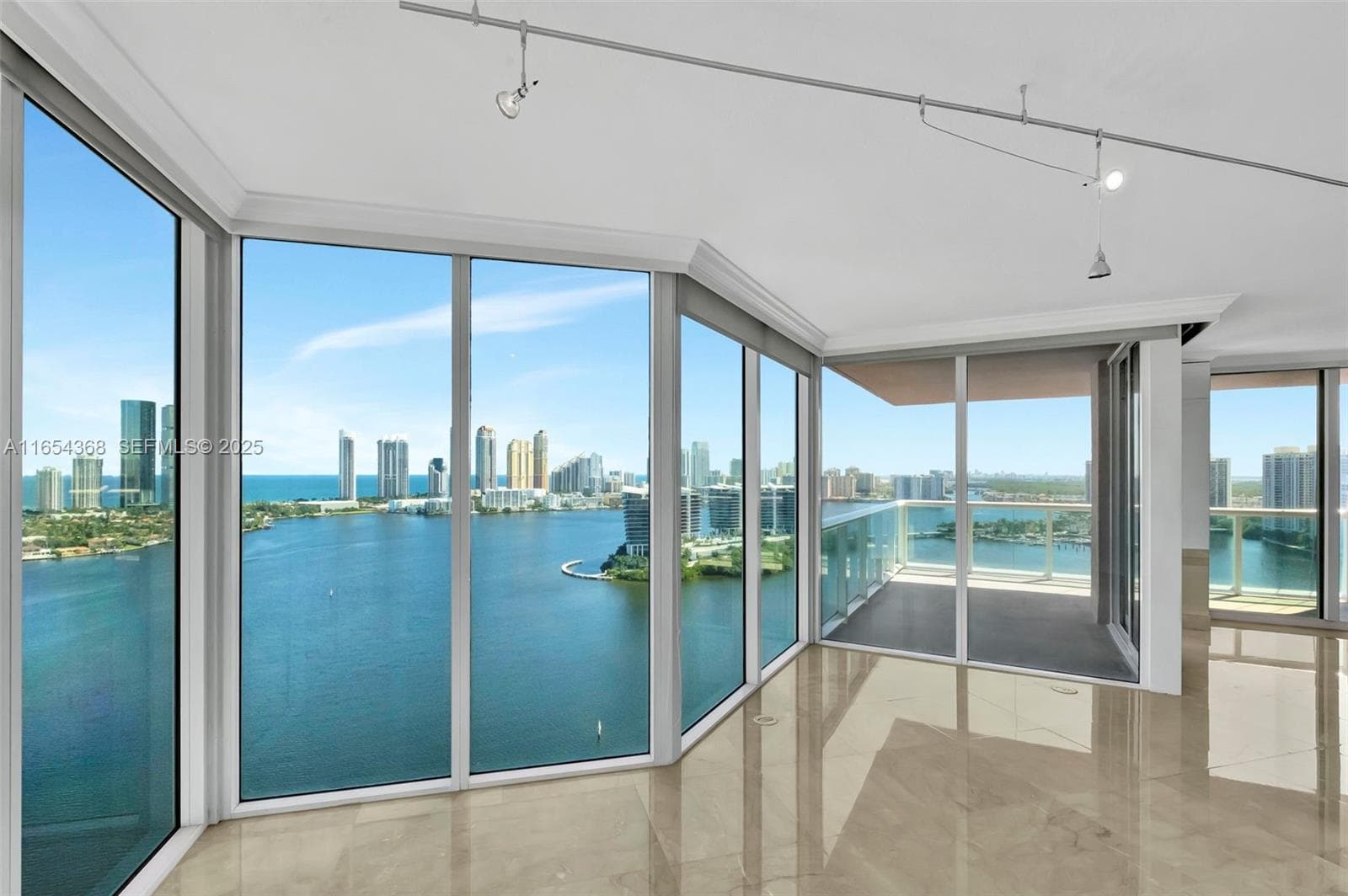 Condominium at 3370 Hidden Bay Dr # 2708, Aventura FL 33180