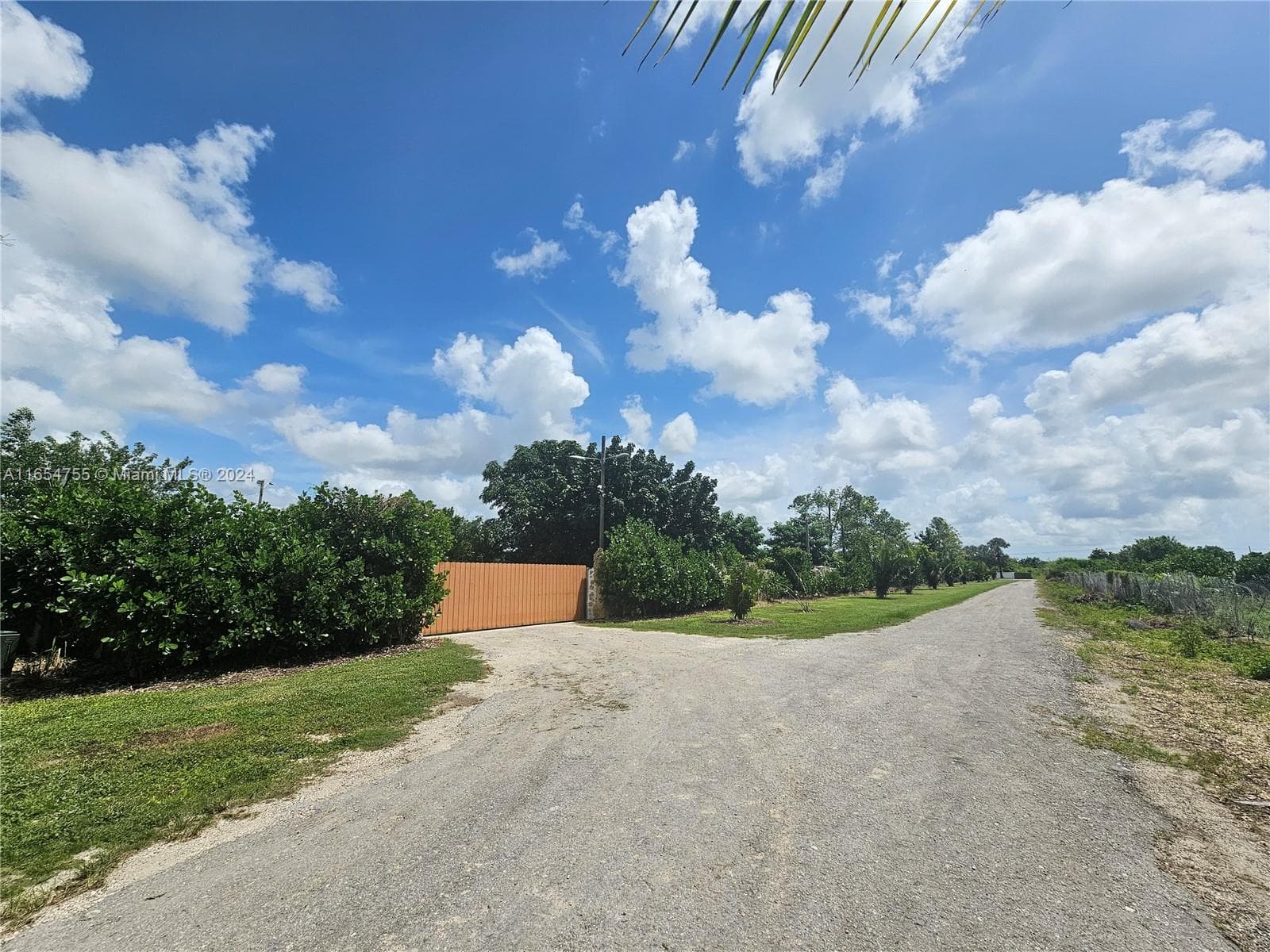 Single Family Residence at 22501 SW 207th Ave, Miami FL 33170