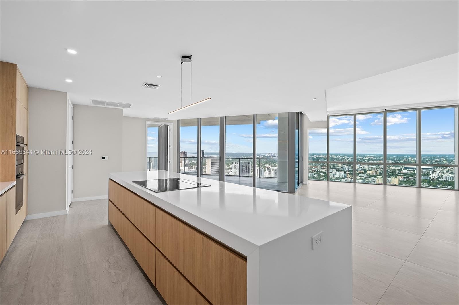 Condominium at 851 NE 1st Ave # 5412, Miami FL 33132