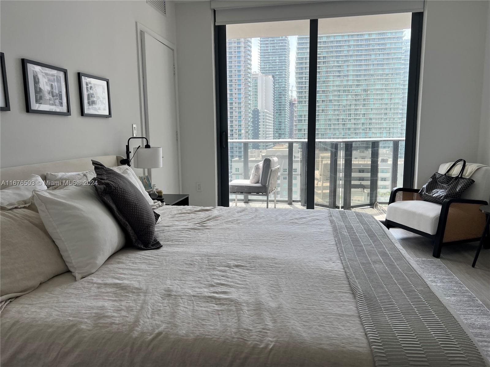 Condominium at 55 SW 9th St # 1604, Miami FL 33130
