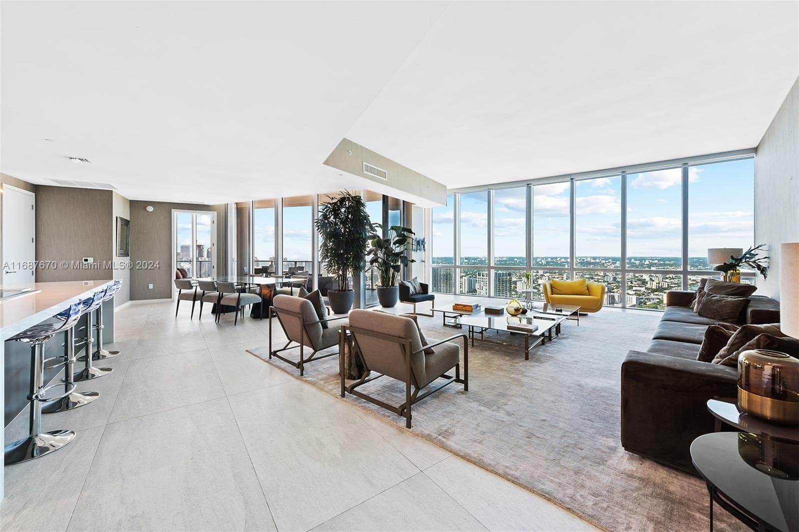 Condominium at 851 NE 1st Ave # 5112, Miami FL 33132