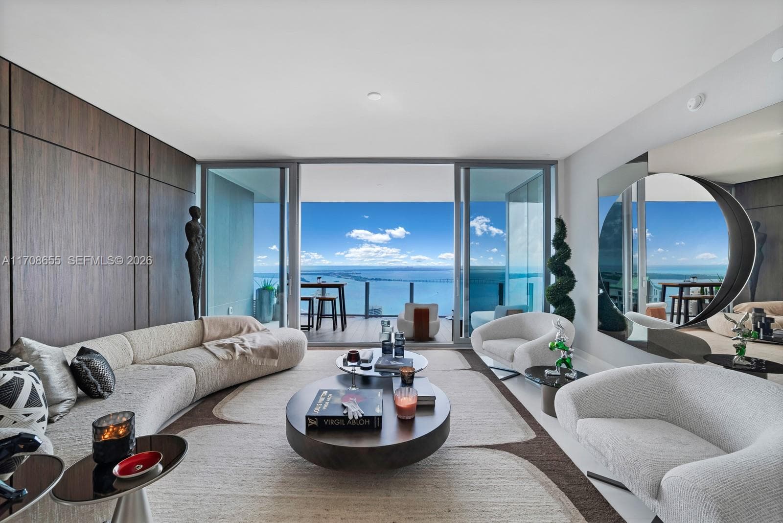 Condominium at 300 Biscayne Blvd Way # 4703, Miami FL 33131
