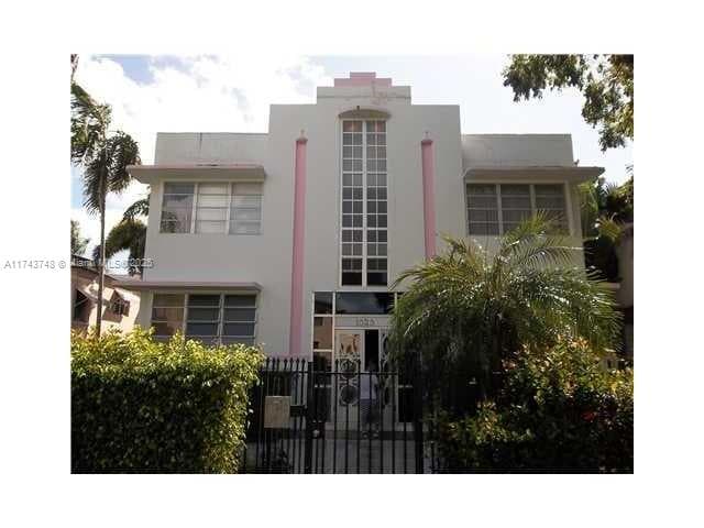 Stock Cooperative at 1525 Meridian Ave # 104, Miami Beach FL 33139