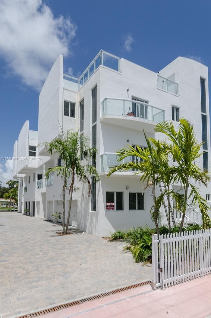 Townhouse at 1985 Calais # 3, Miami Beach FL 33141