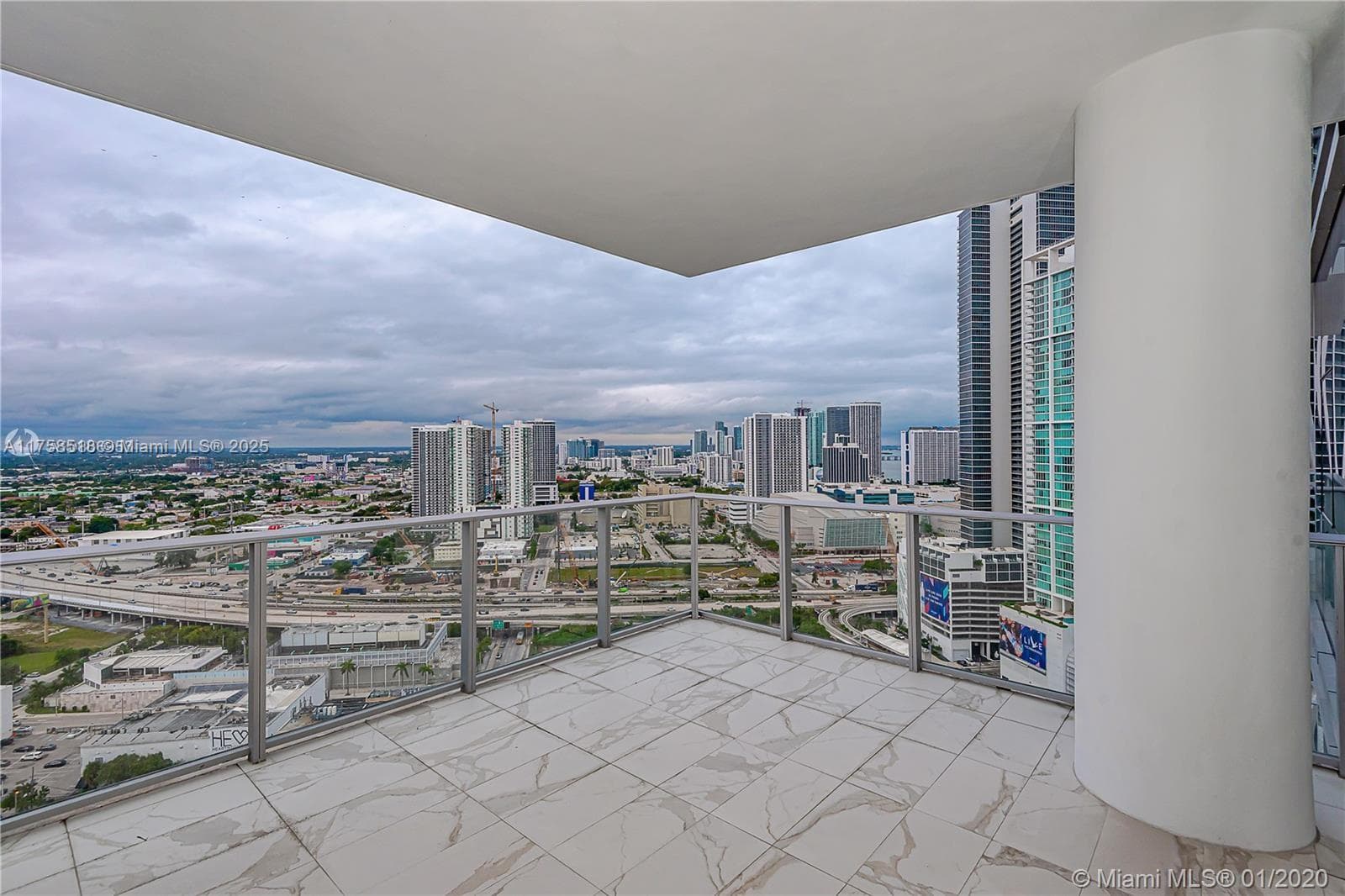 Condominium at 851 NE 1st Ave # 2600, Miami FL 33132
