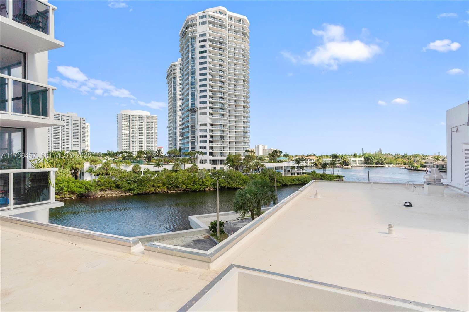 Condominium at 20505 E Country Club Dr # 434, Aventura FL 33180