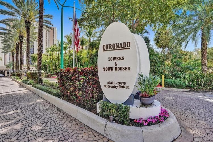 Condominium at 20335 W Country Club Dr # 905, Aventura FL 33180