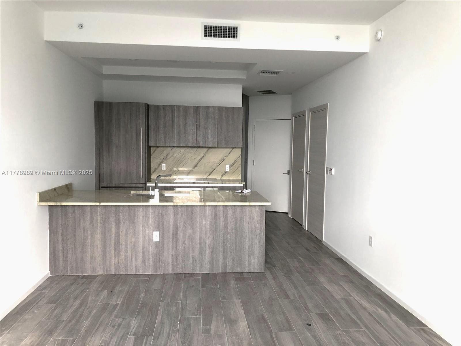 Condominium at 801 S Miami Ave # 5108, Miami FL 33130