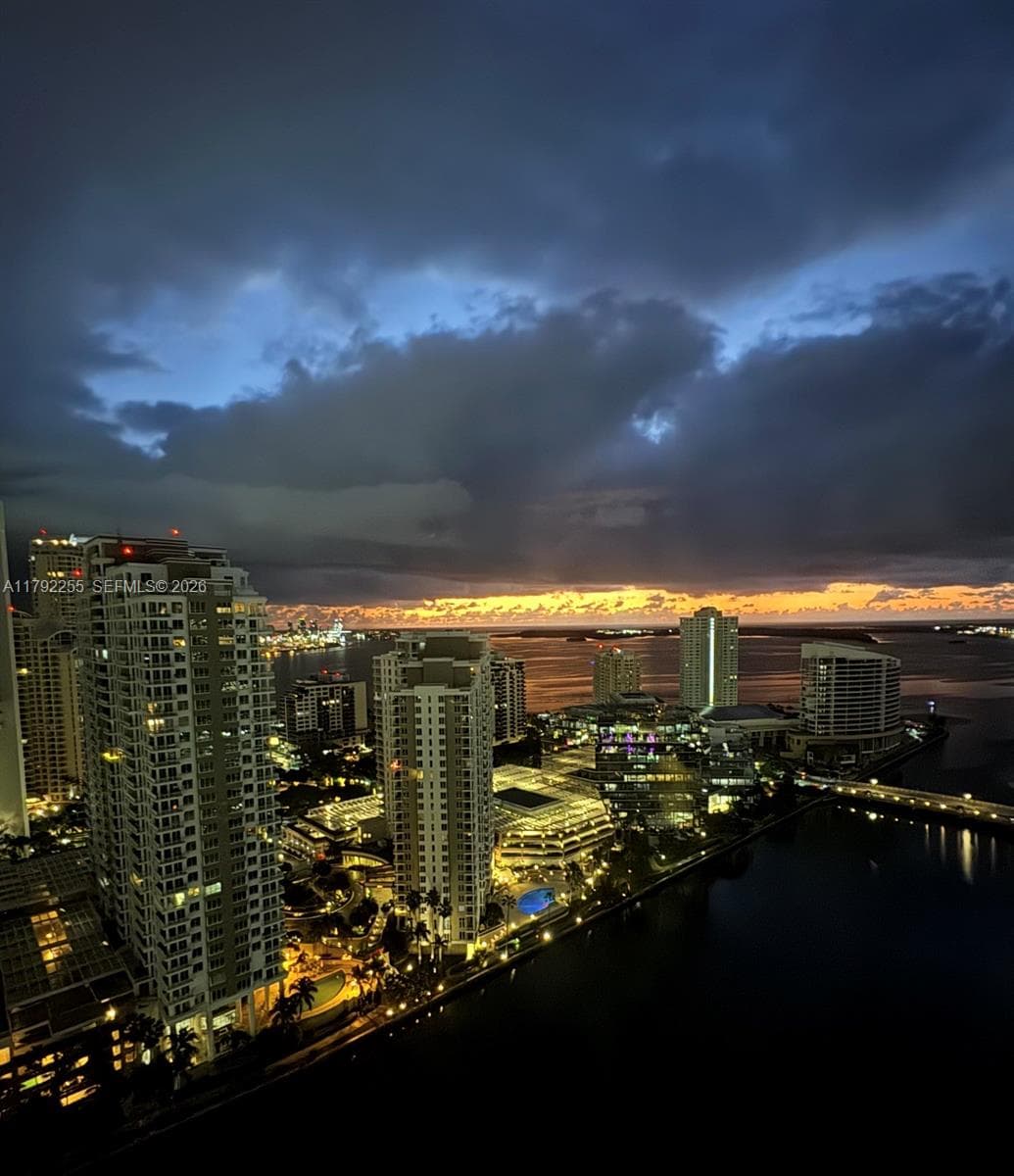 Condominium at 495 Brickell Ave # 2801, Miami FL 33131