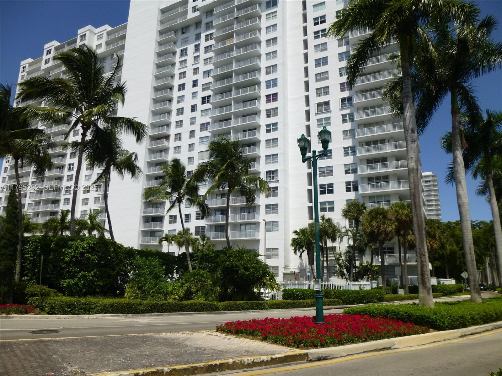 Condominium at 2801 NE 183rd St # 1507W, Aventura FL 33160