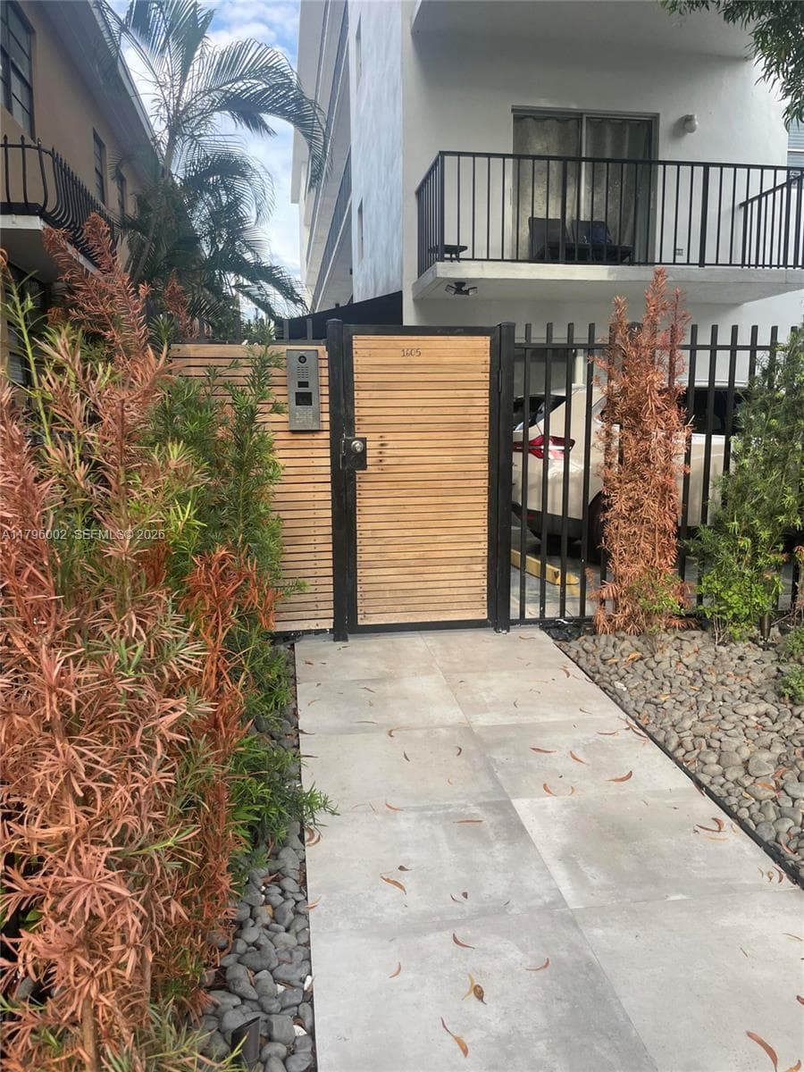 Condominium at 1605 Pennsylvania Ave # 303, Miami Beach FL 33139