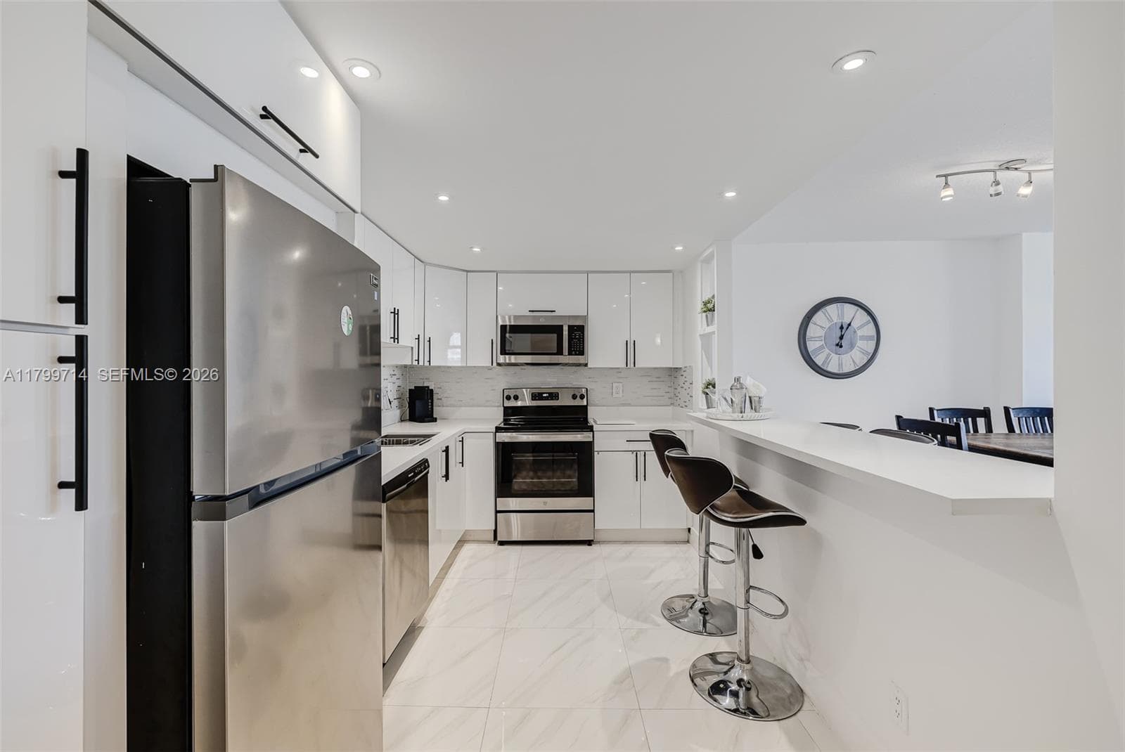 Condominium at 19370 Collins Ave # 324, Sunny Isles Beach FL 33160
