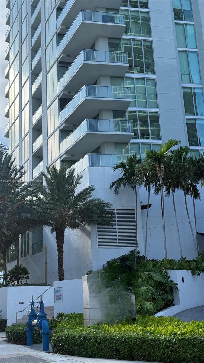 Condominium at 2900 NE 7th Ave # 1407, Miami FL 33137