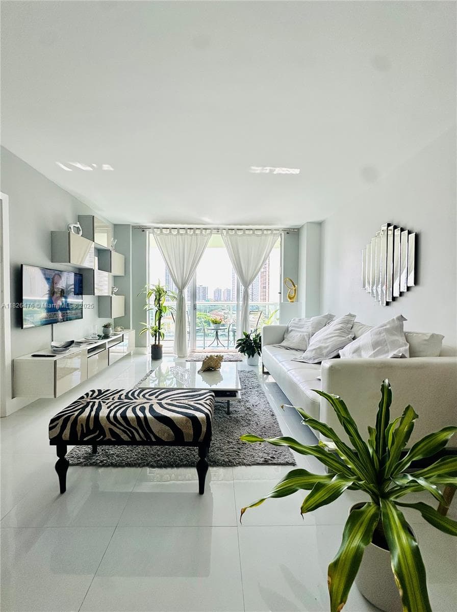 Condominium at 19390 Collins Ave # 911, Sunny Isles Beach FL 33160