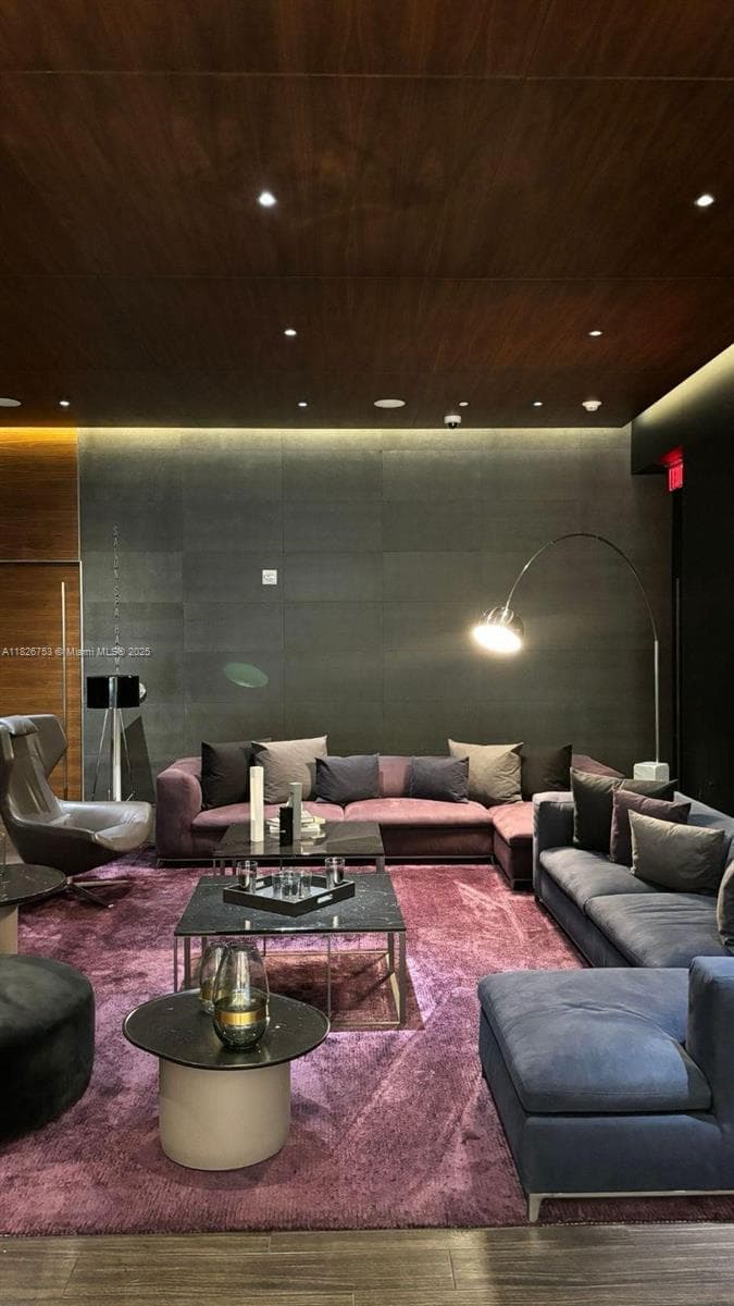 Condominium at 68 SE 6th St # 2804, Miami FL 33131