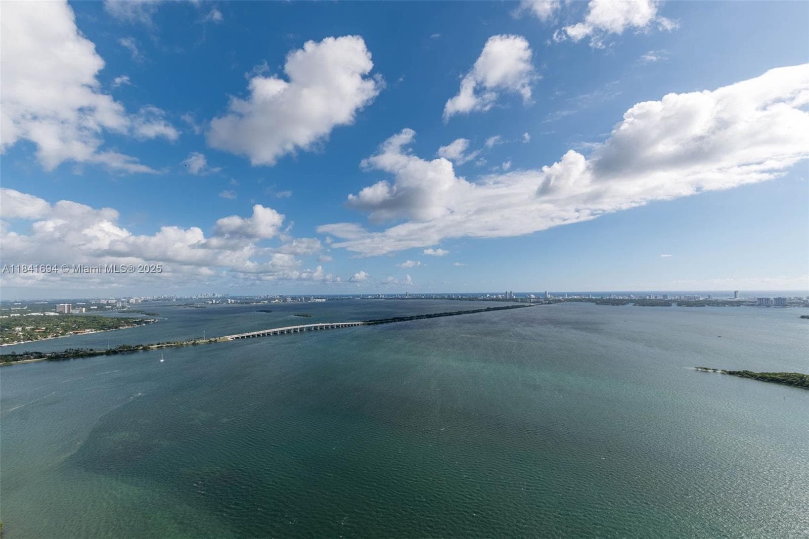 Condominium at 700 NE 24 ST # 5005, Miami FL 33137