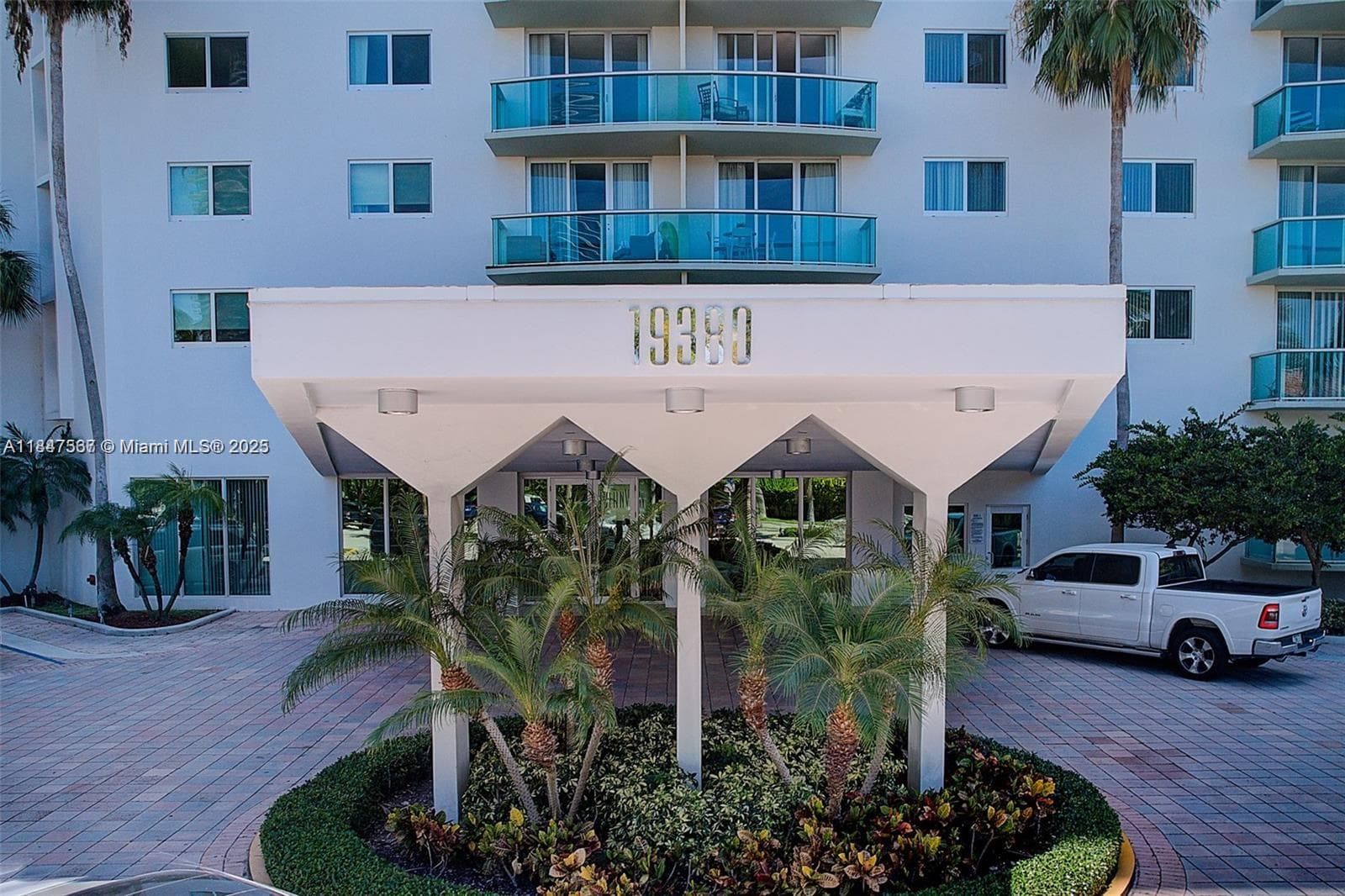 Condominium at 19380 Collins Ave # 802, Sunny Isles Beach FL 33160