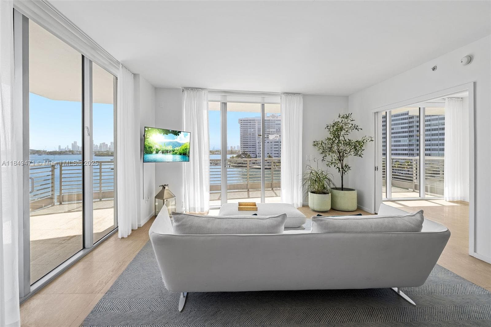 Condominium at 1445 16th St # 602, Miami Beach FL 33139