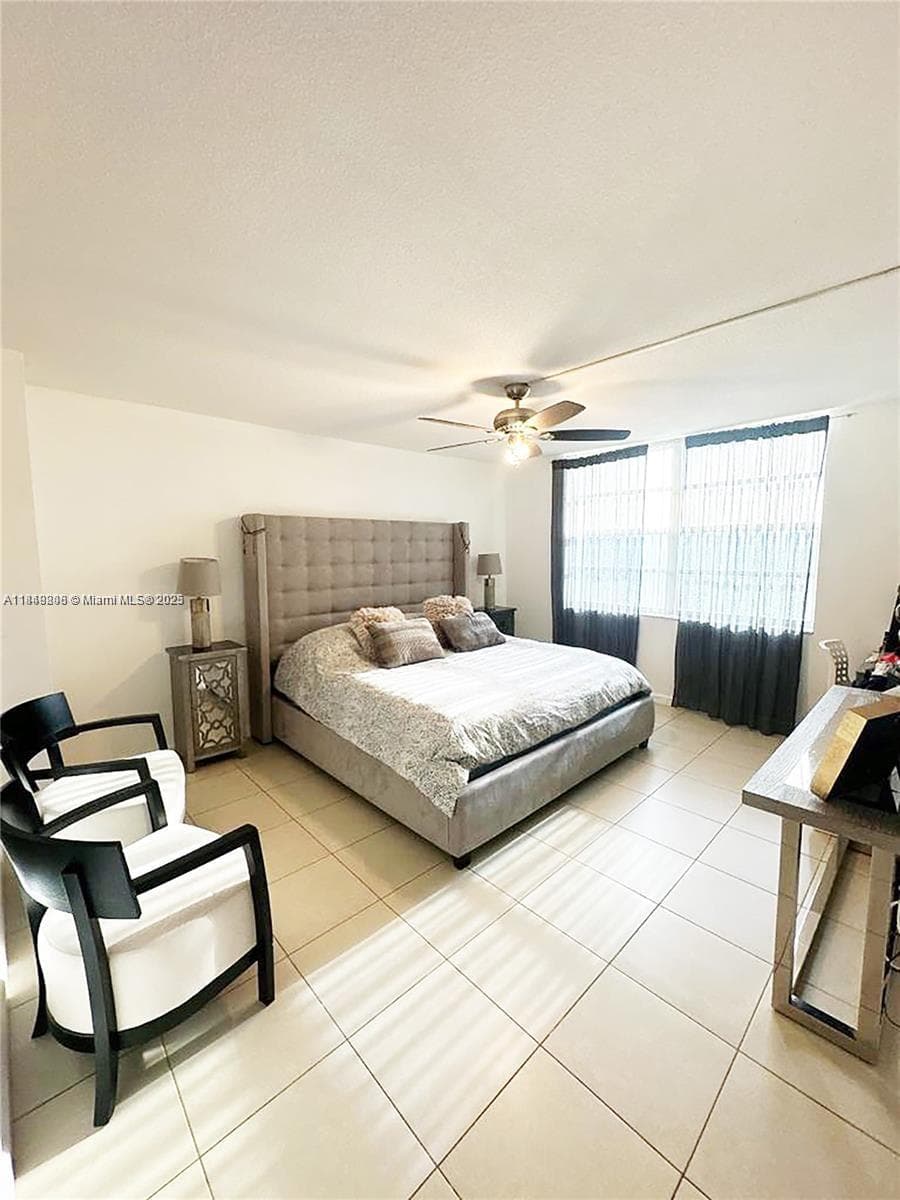 Condominium at 2750 NE 183rd St # 1404, Aventura FL 33160