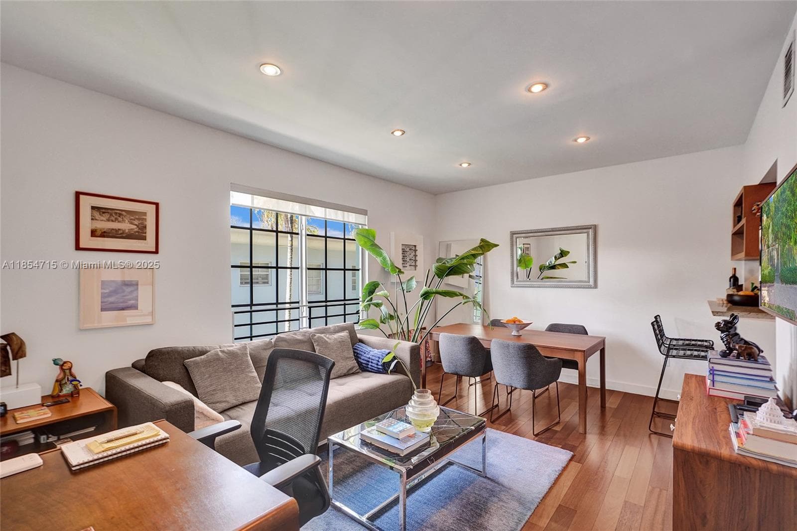 Condominium at 815 Euclid Ave # 8, Miami Beach FL 33139
