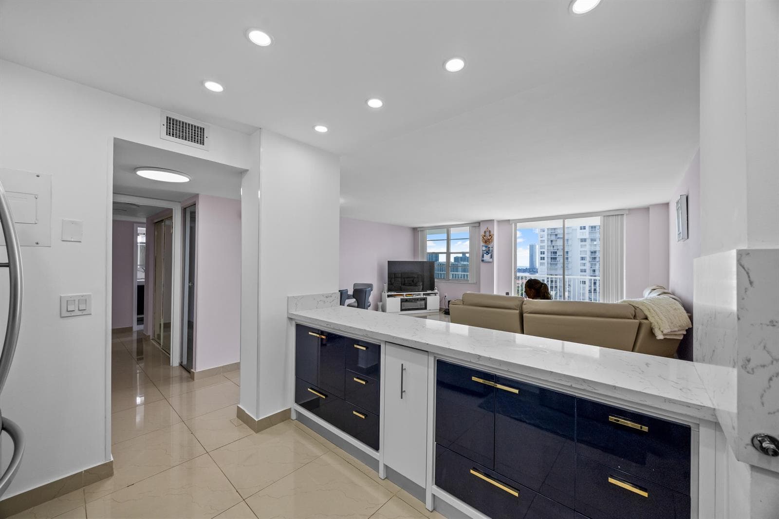 Condominium at 2801 NE 183rd Street # 1606w, Aventura FL 33160