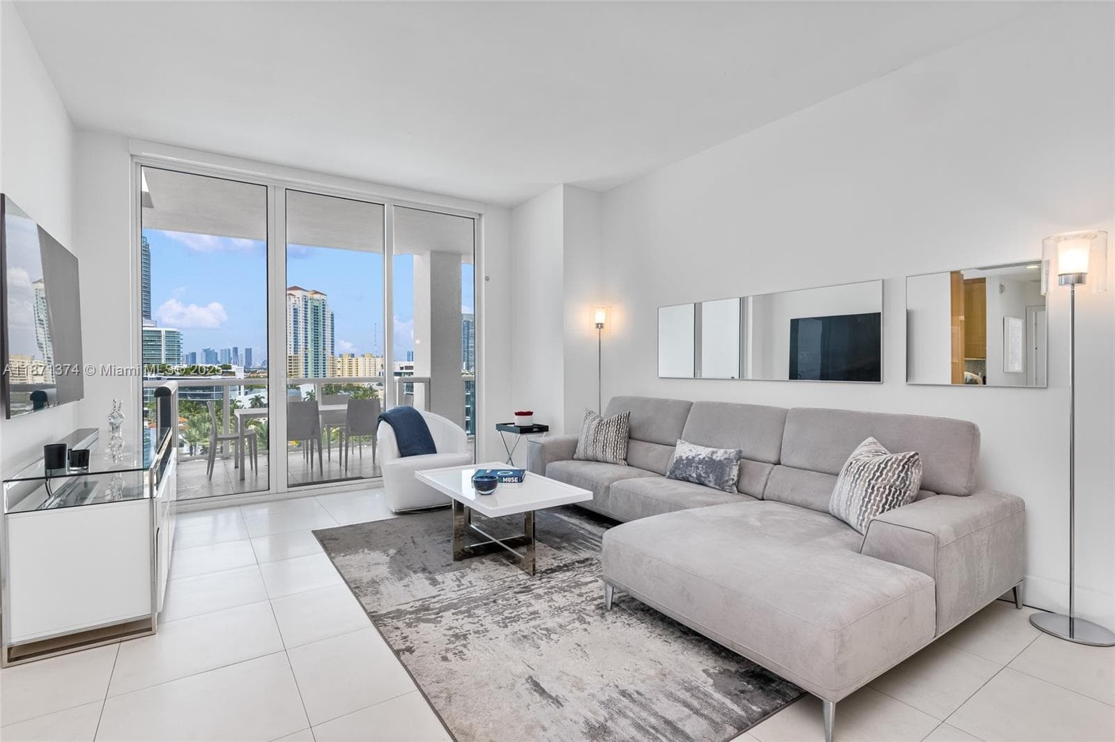 Condominium at 50 S Pointe Dr # 1005, Miami Beach FL 33139