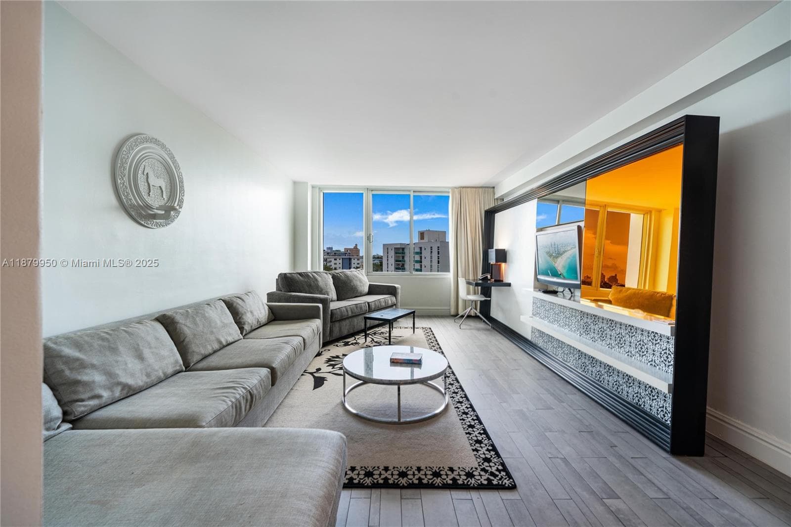Condominium at Miami Beach, FL, 33139