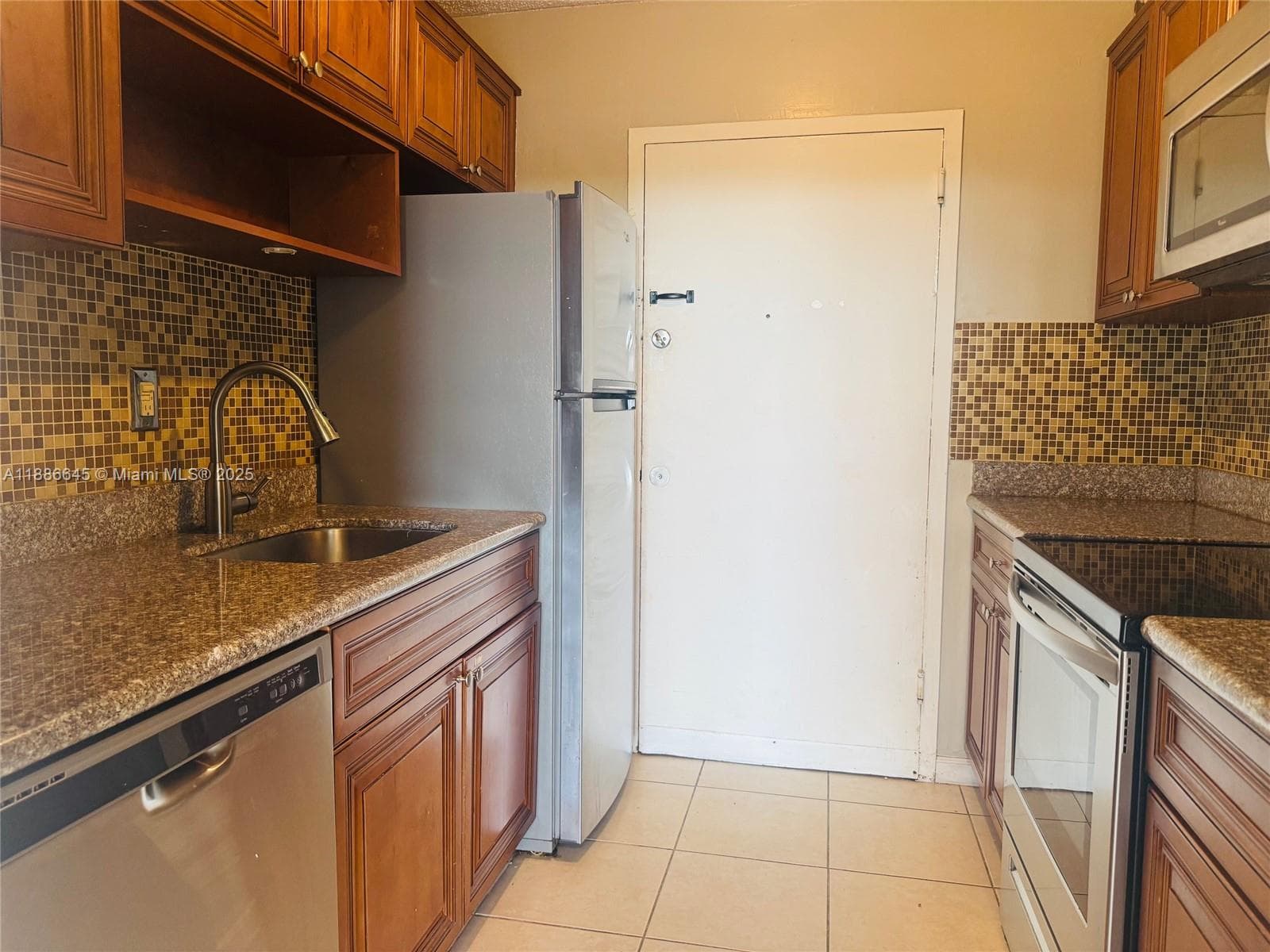 Condominium at 2000 NE 135th St # 403, North Miami FL 33181
